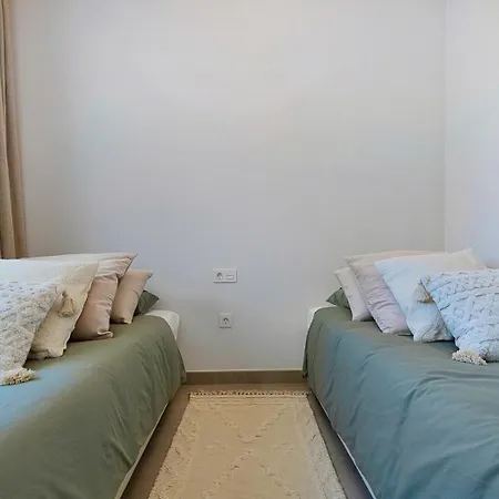 Seaview Reserve - Stunning Lux. Apartment *