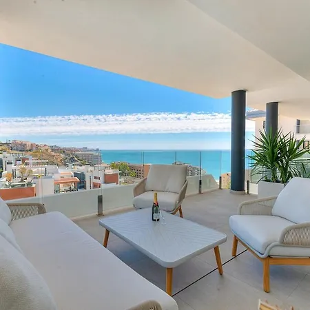 Seaview Reserve - Stunning Lux. *