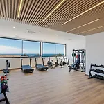 Seaview Reserve - Stunning Lux. アパート *